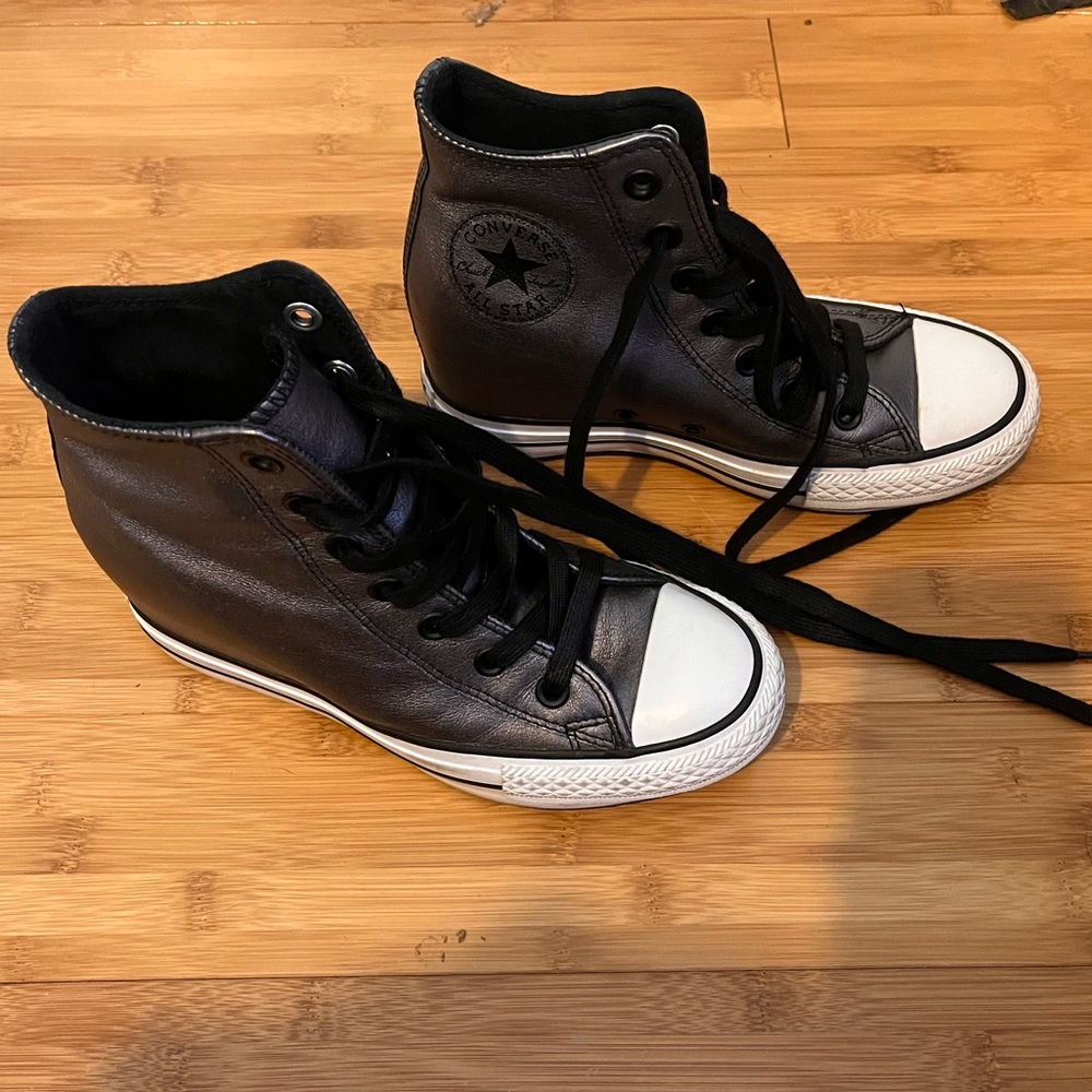 Hidden heel platform converse silver